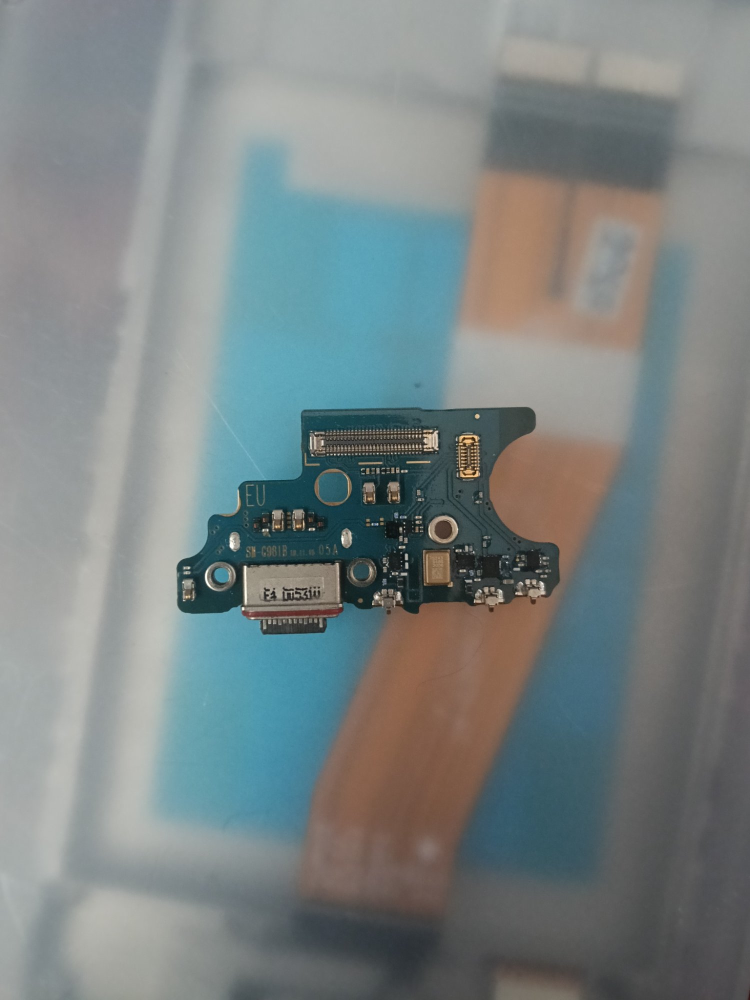 Samsung s20 4g mufa incarcare