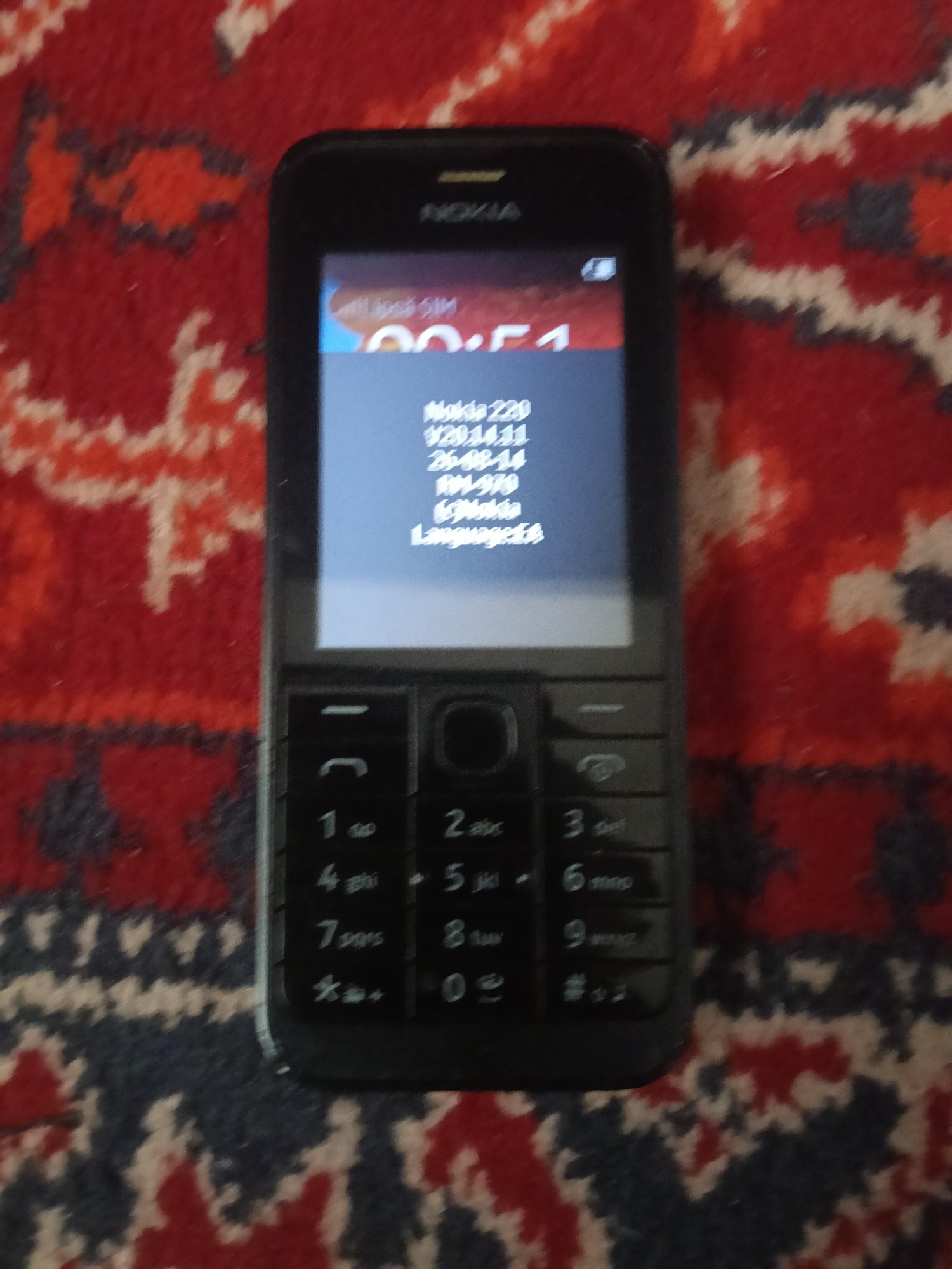 Nokia 220